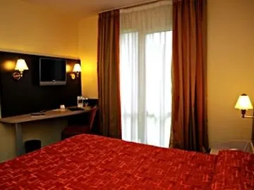 Western Le Longchamp 4* Craponne