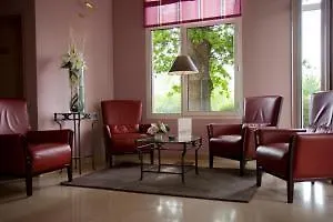Otel Western Le Longchamp 4*