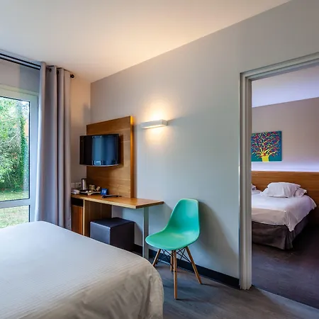 Full Colors Hotel Craponne