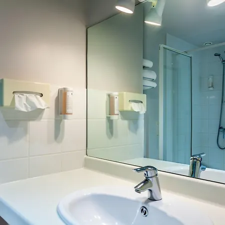 Hotel Full Colors 3*
