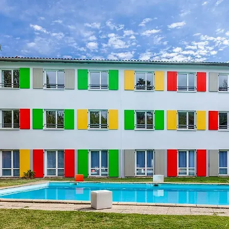Full Colors Hotel 3*